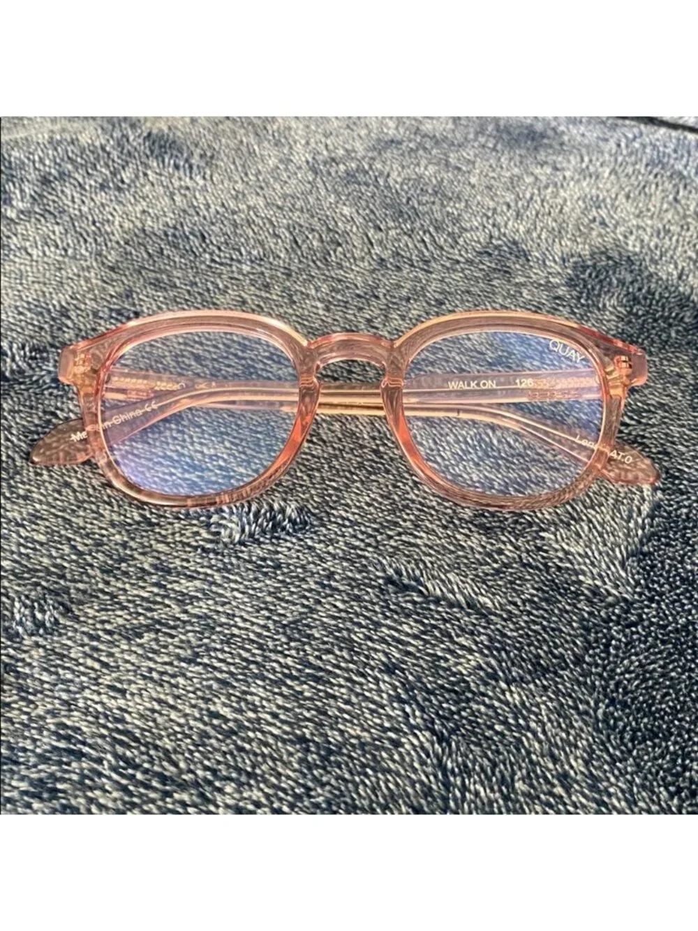 Quay Australia Walk On Blue Light Blocker Glasses Pink Transparent Frames $80